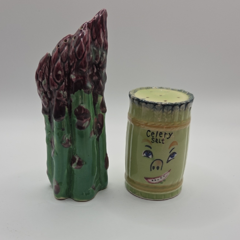 Salt And Pepper Shakers Asparagus And Celery